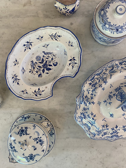 Vintage 20th c. French Desvres Faience Plat à Barbe