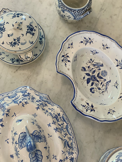 Vintage 20th c. French Desvres Faience Plat à Barbe