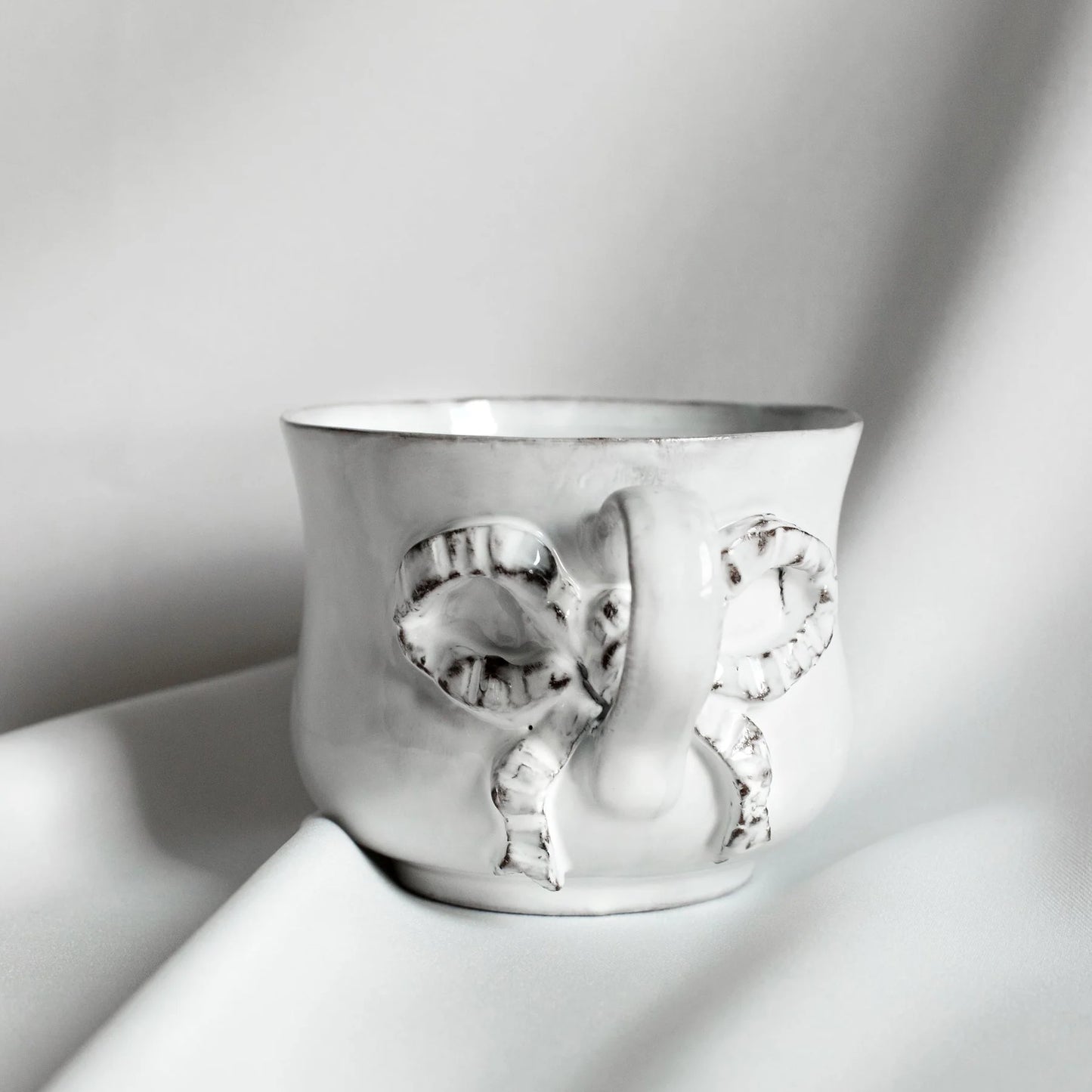 Marie Antoinette Ribbon Cup - Large