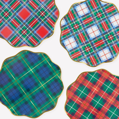 Paper Plates - Tartan Dinner