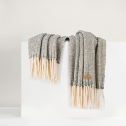 Throw - Andes Sterling