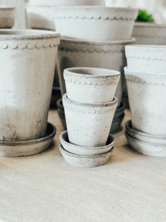 Garden Pot Helena - Grey 8.5